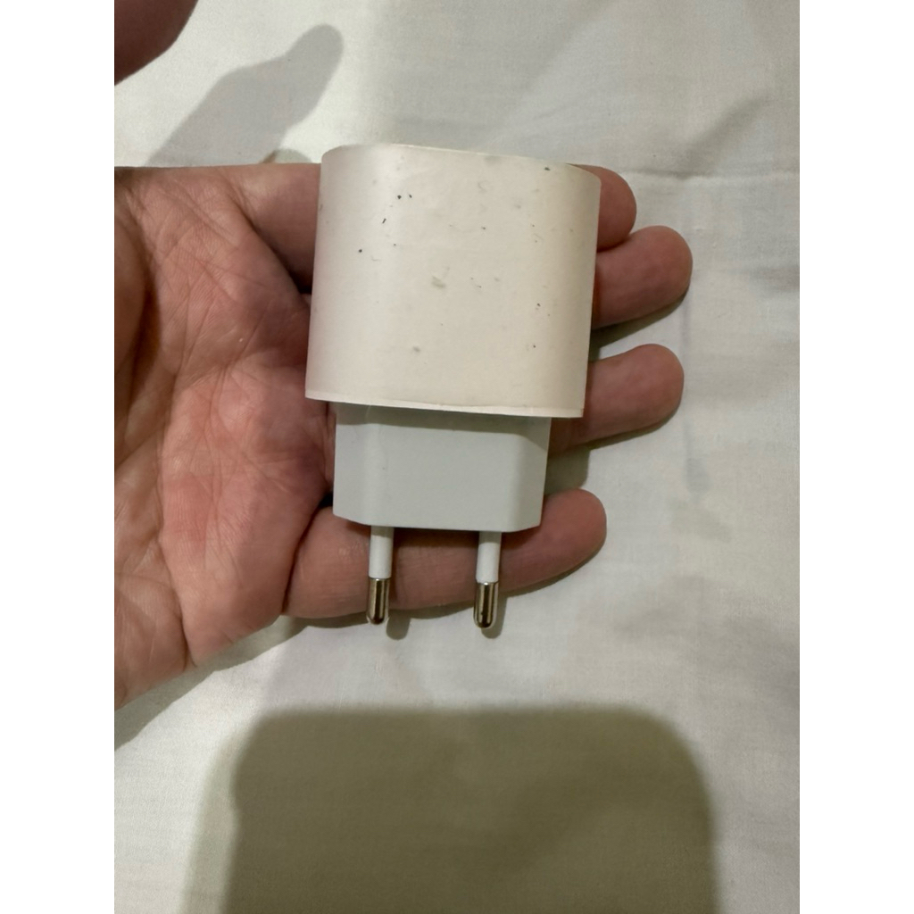 Charger iPhone 20w original bekas seken second