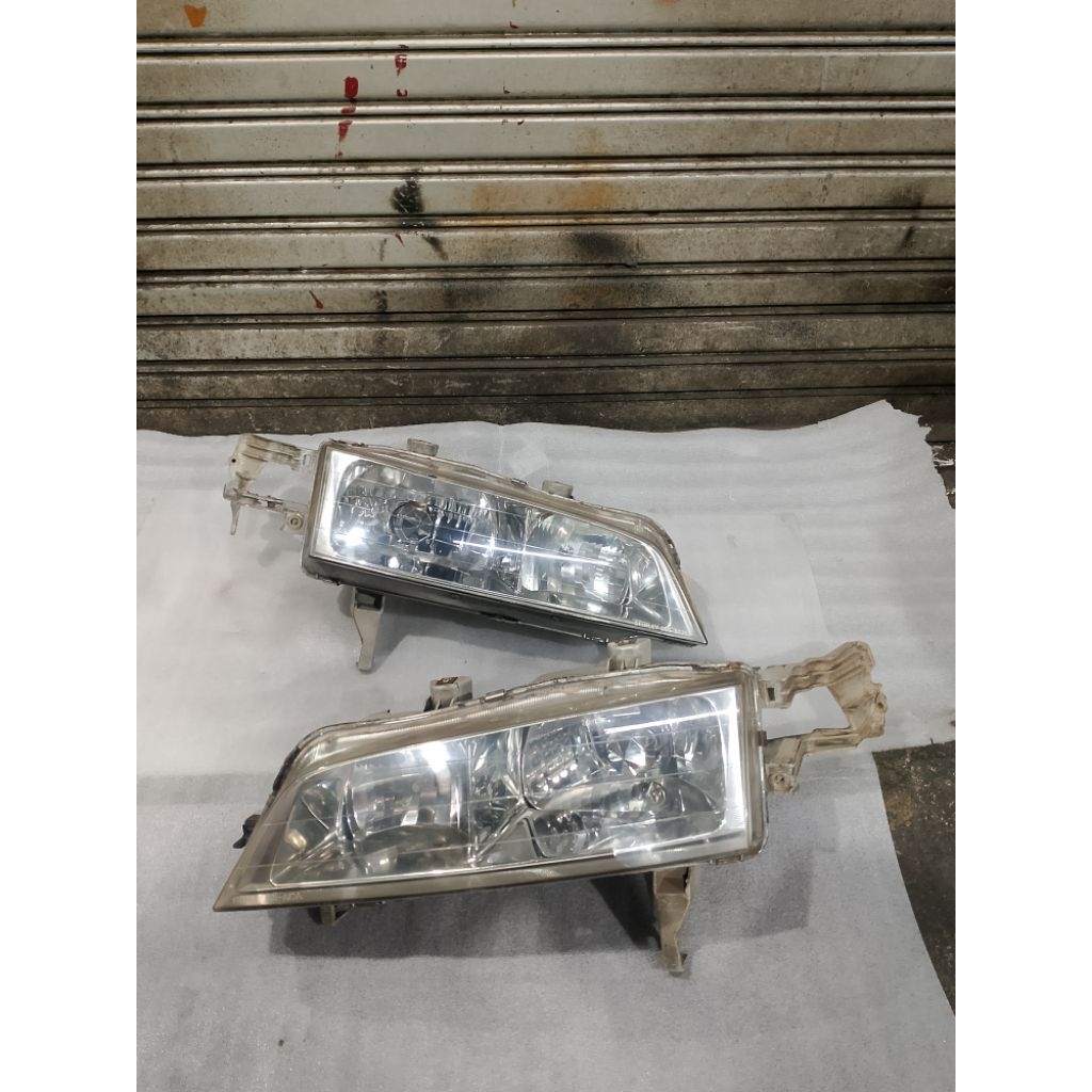 headlamp mobil honda Accord cielo tahun 1994-1995 original copotan