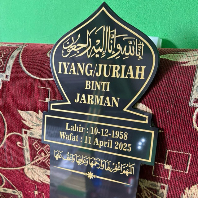 Batu Nisan GRANIT Model Patok Padung ukuran 20x60