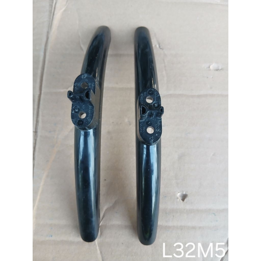 Kaki stand TV LED/LCD