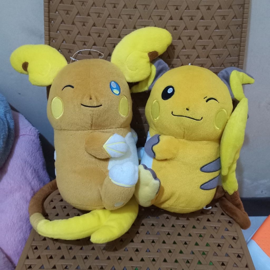 SET BONEKA POKEMON FOCUS RAICHU DAN RAICHU ALOLA banpresto