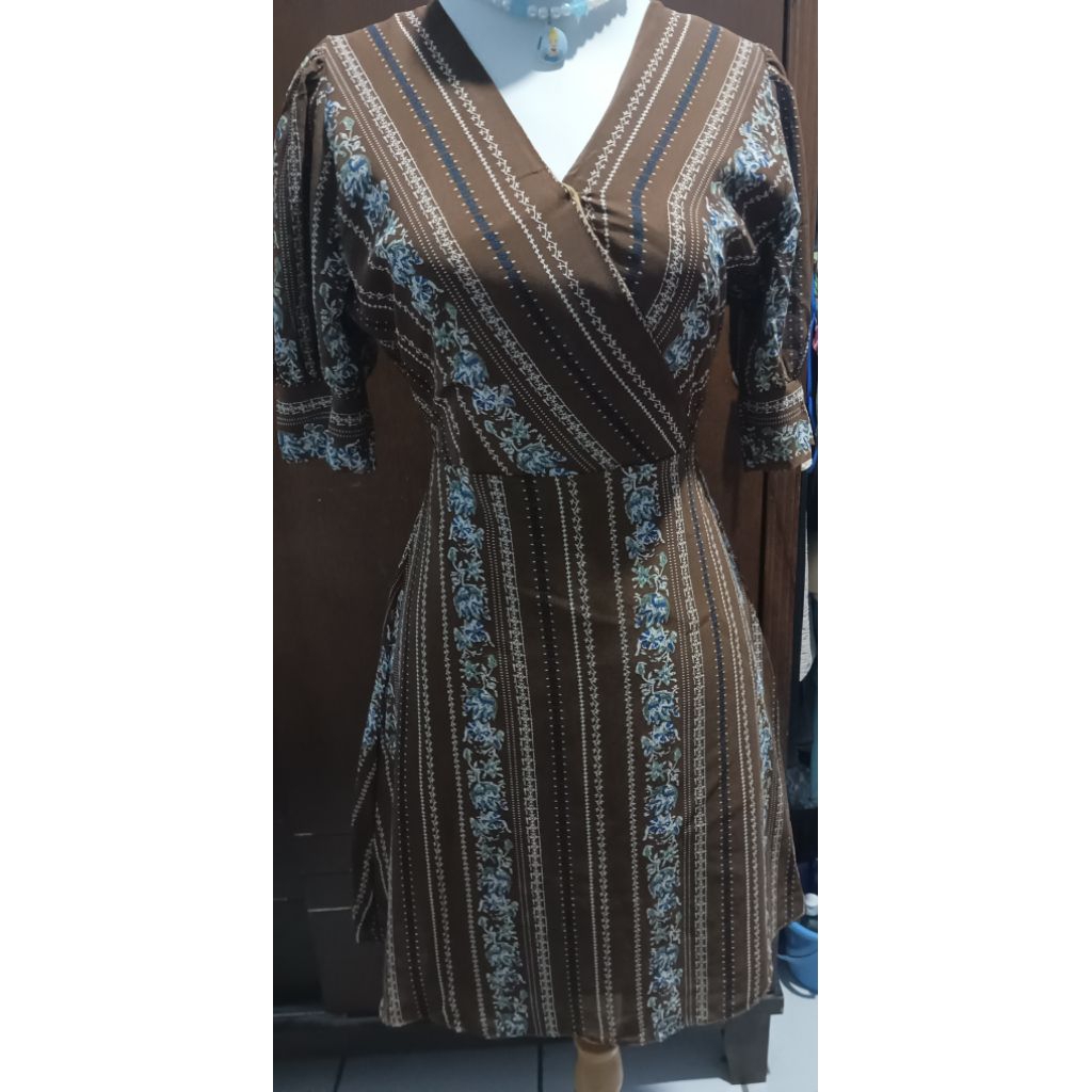 dress Mahogany