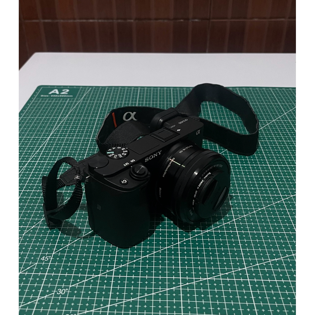 Sony A6400 + Lensa kit 16-50mm - Kamera Mirrorless - Second - SC under 3ribu