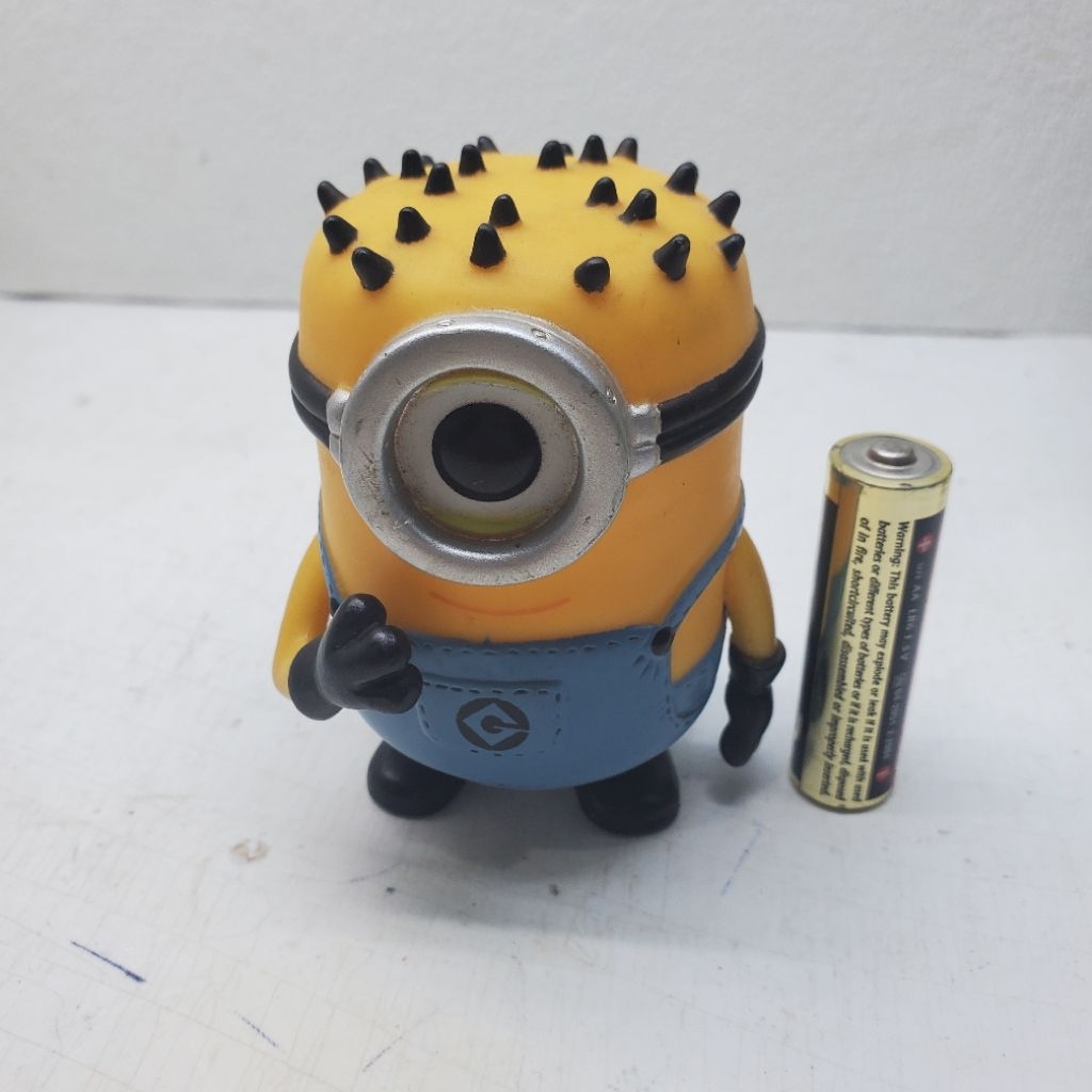FIGUR FUNKO POP MINION CARL