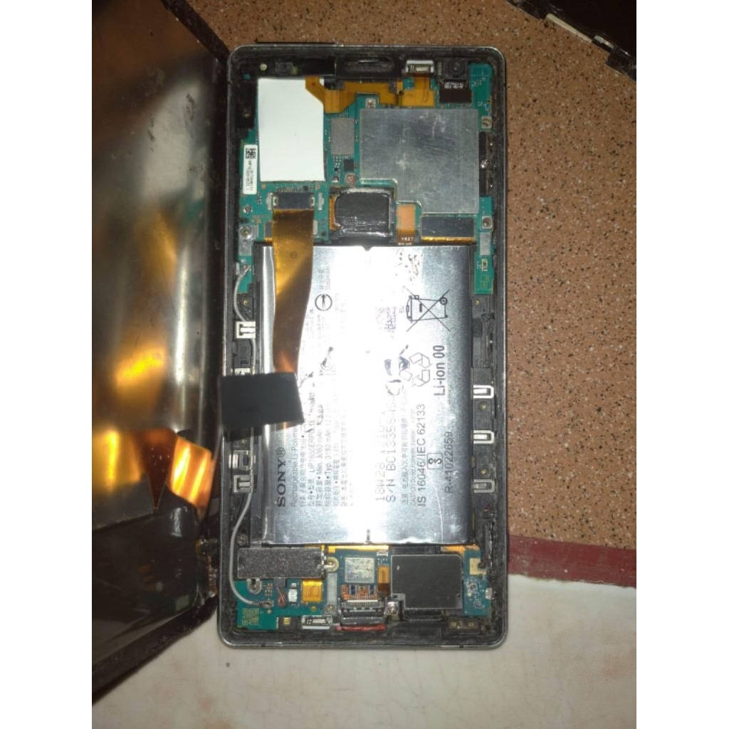 sony experia xz2 matot