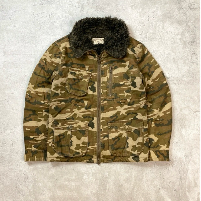 Jaket Trucker Camo Military Burden
