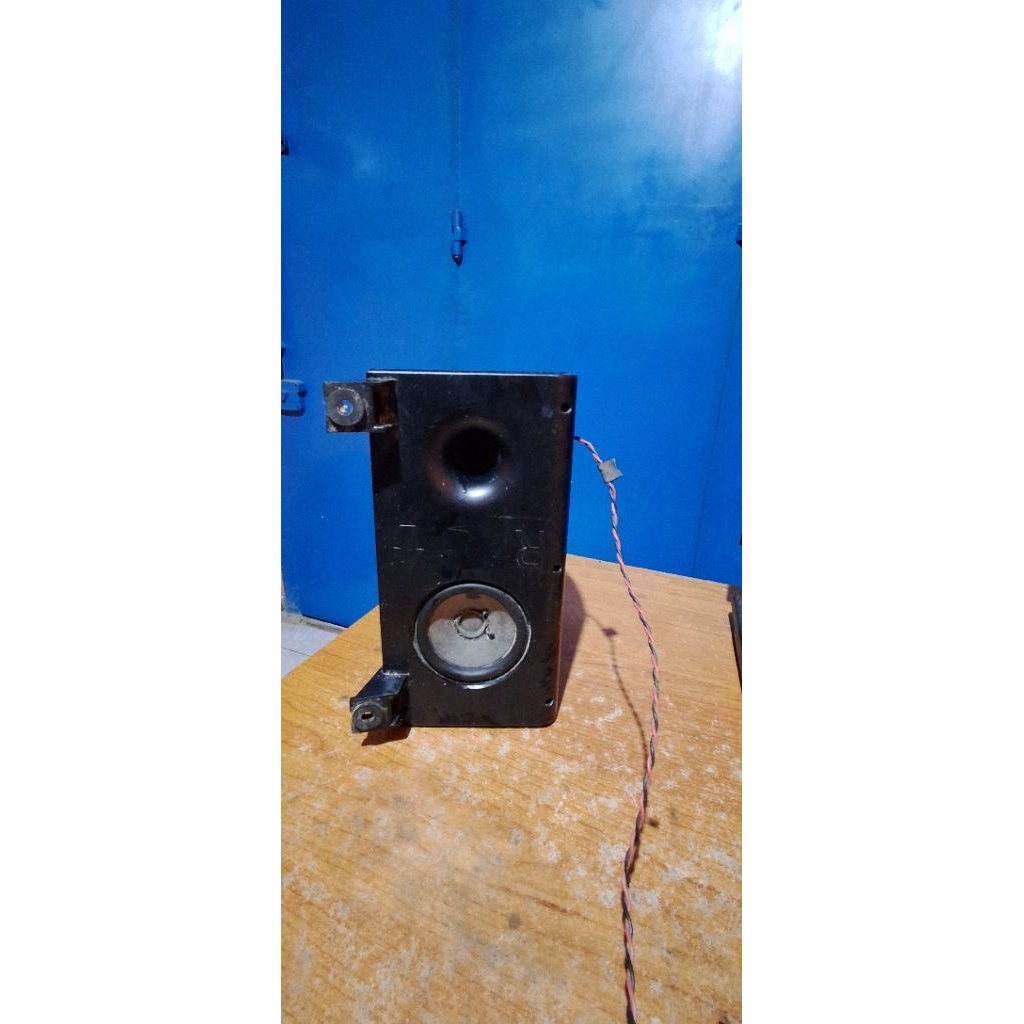 speaker tv/woofer bekas tv