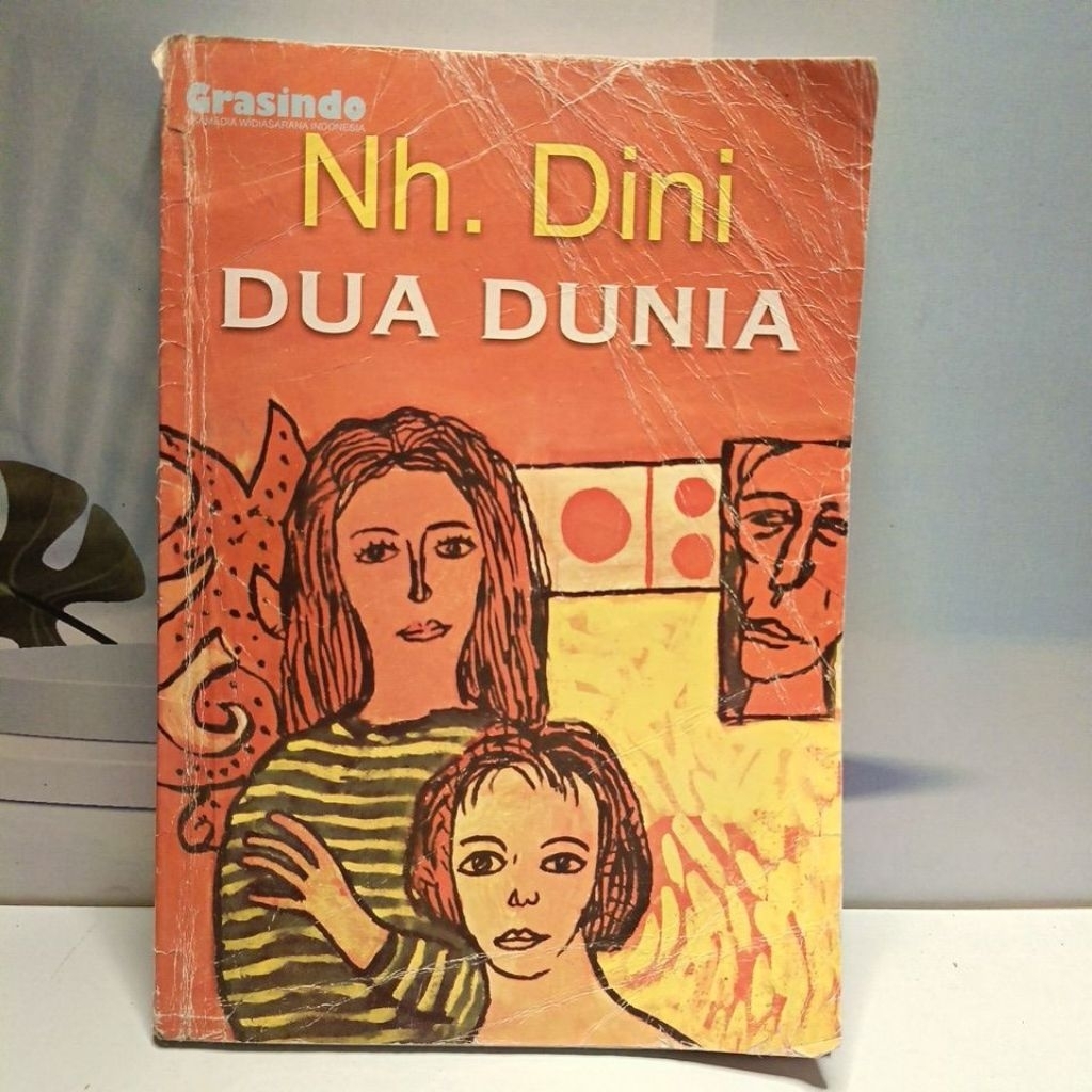 Novel Sastra Klasik Nh. Dini Dua Dunia Original Bekas