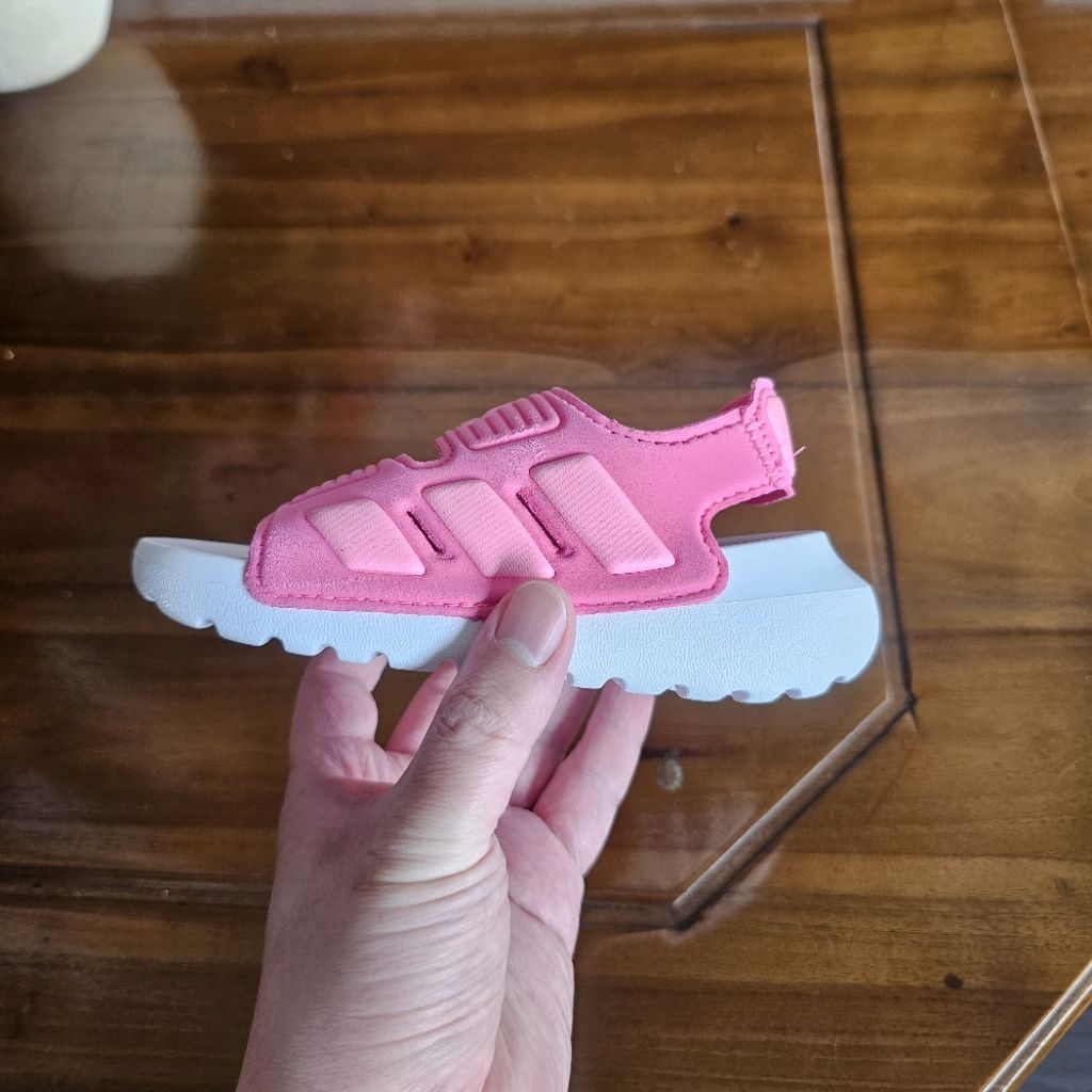 [Second] Sepatu Sandal Anak Perempuan Adidas Altaswim 2.0 100% ORIGINAL 98% Mulus Jarang Pakai Ukura