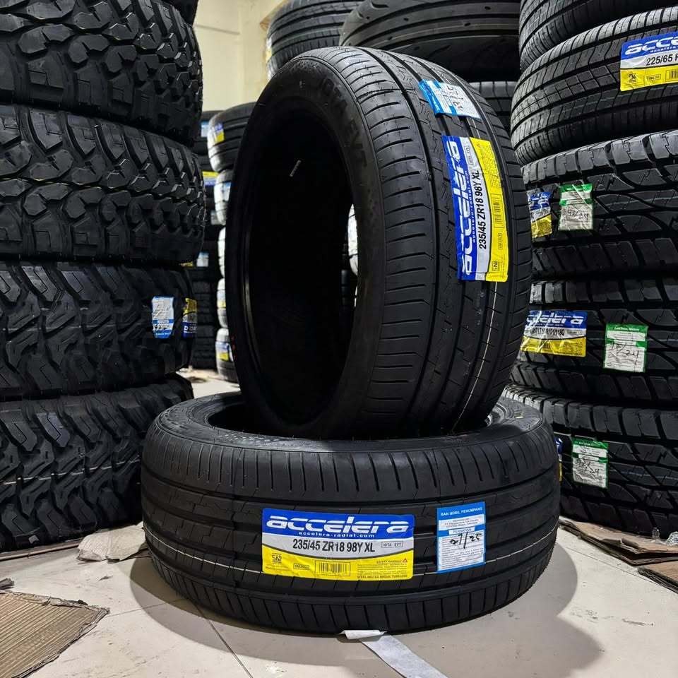 BAN MOBIL 235 45 R18 ACCELERA PHI-R - BAN RING 18 UKURAN 235/45 R18