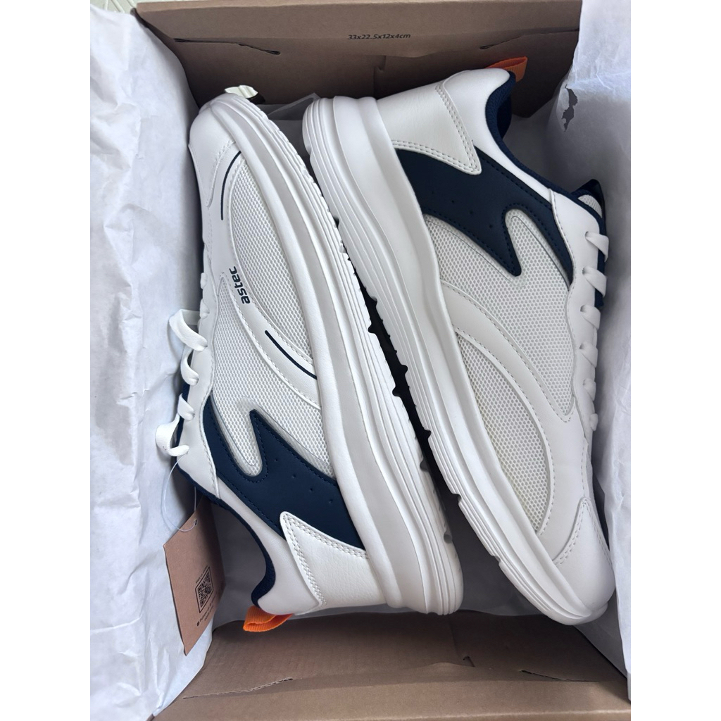 sepatu running astec