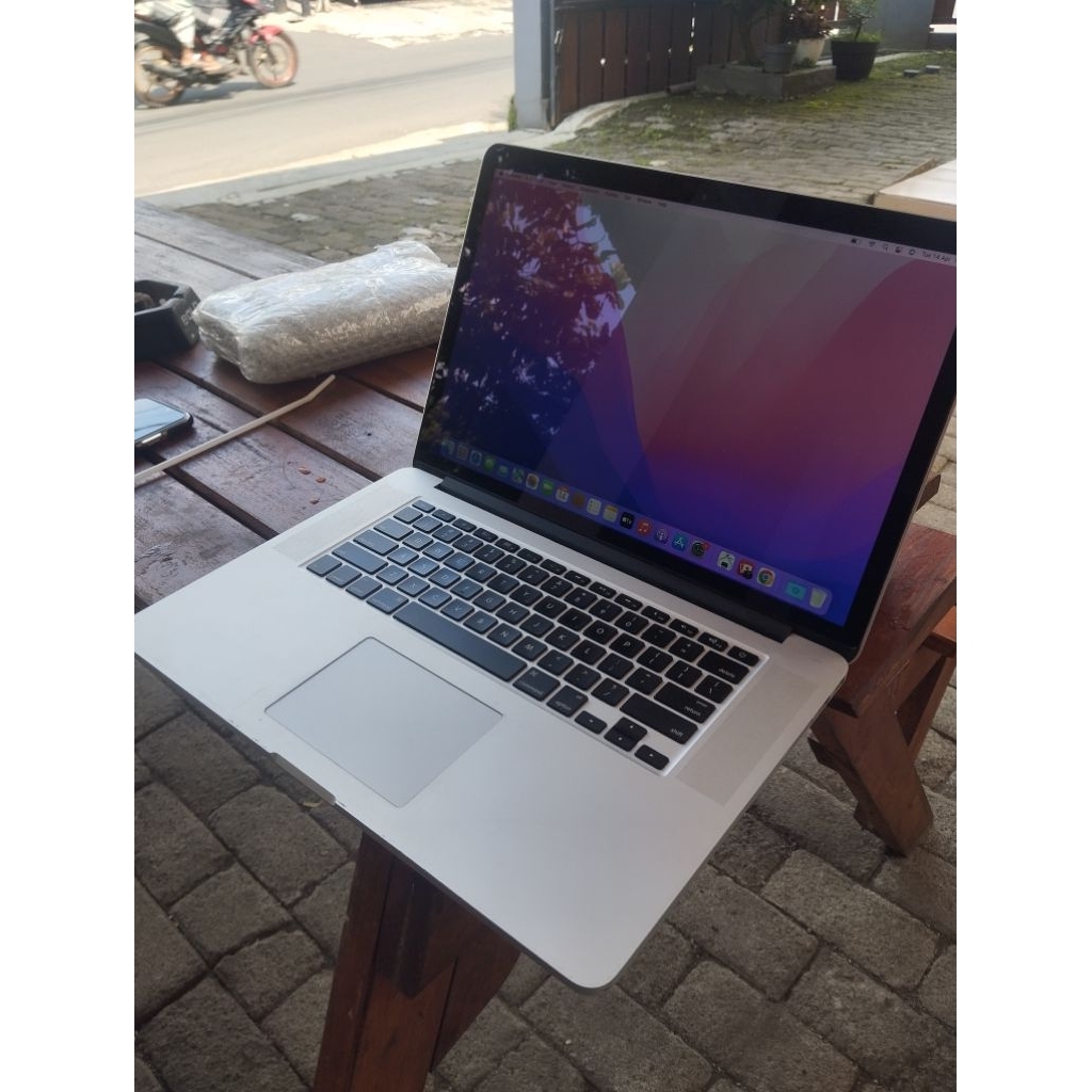 Macbook Pro Retina 15 2015 Core i7 Ram 16Gb