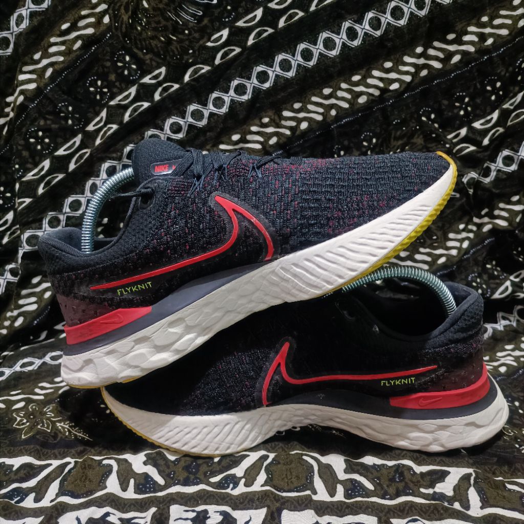 sepatu Nike React Infinity Run Flyknit 3 Second Original Size 42,5 insole 270