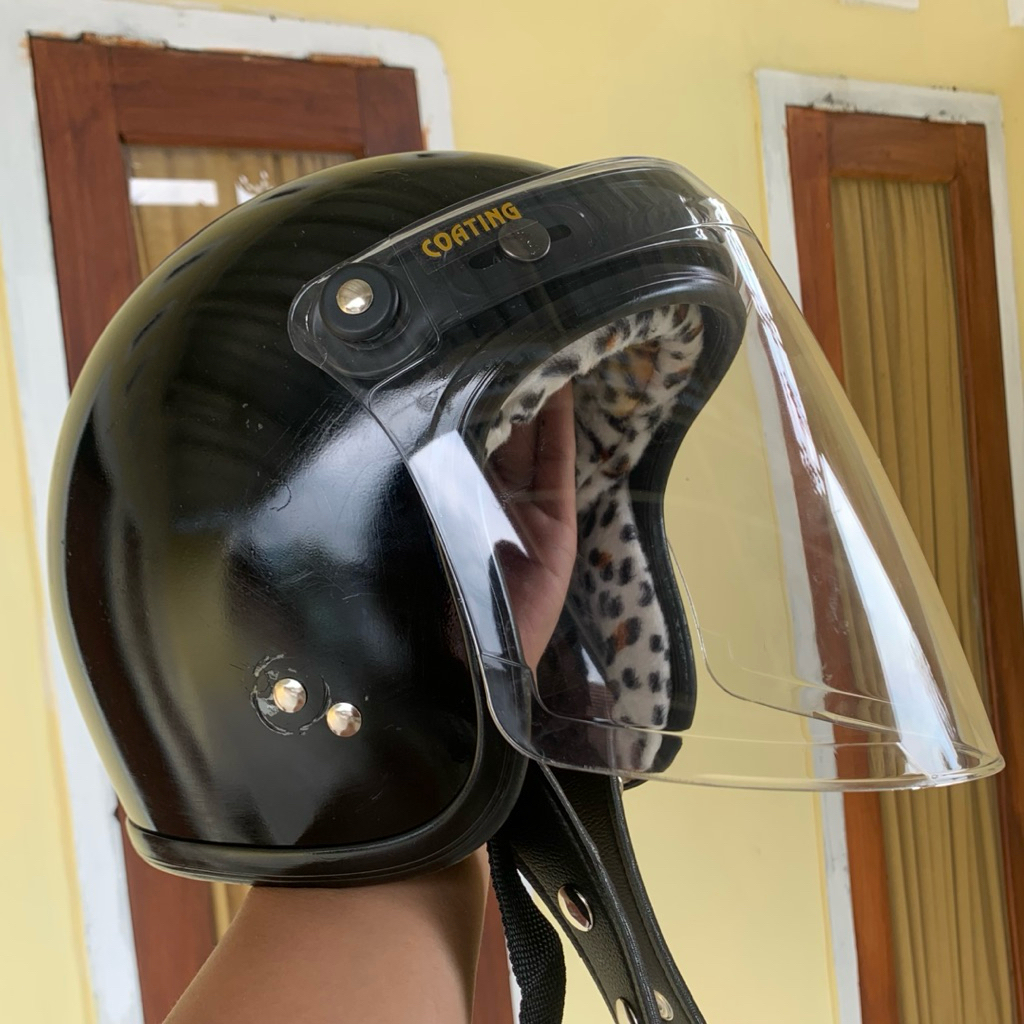 Helm Slimhead Retro Hitam