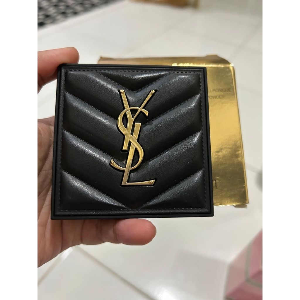 YSL matte Powder 1000% ORIGINAL
