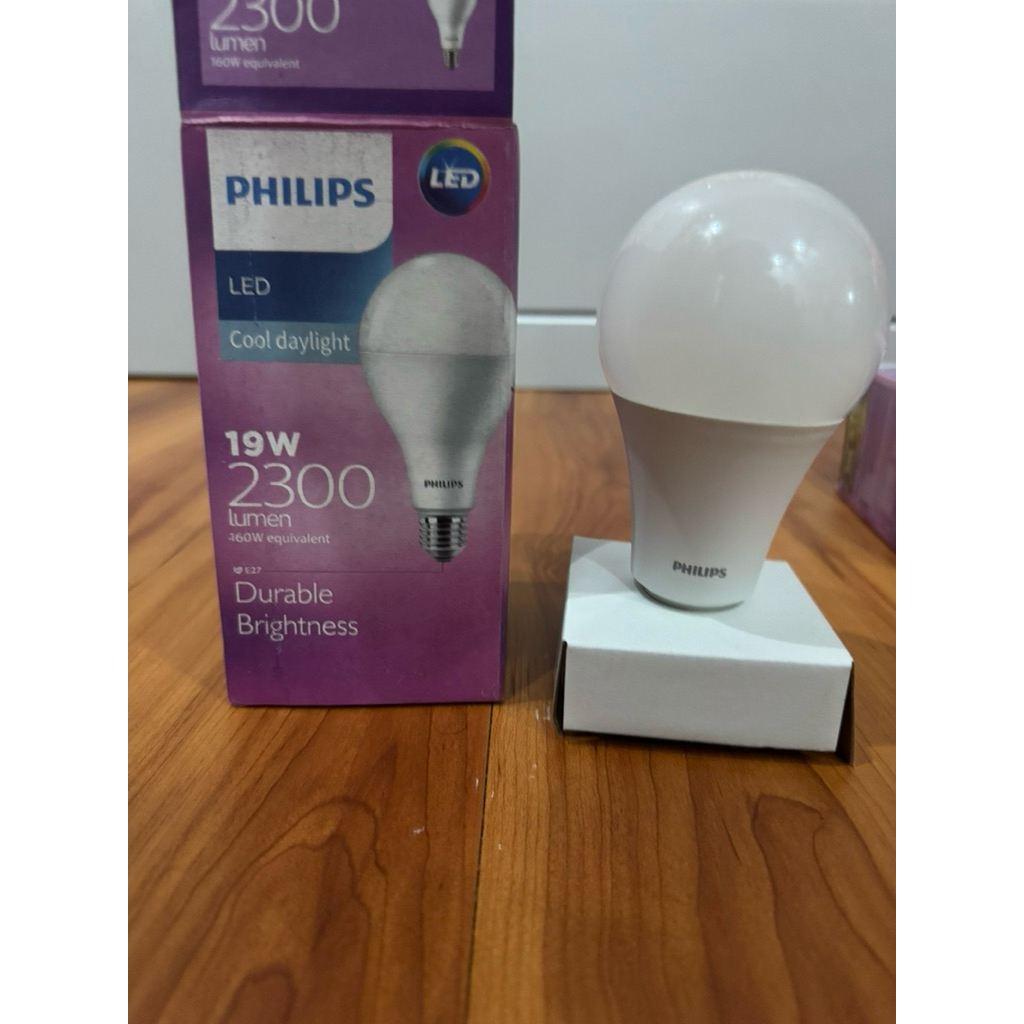 Lampu philips 19 Watt