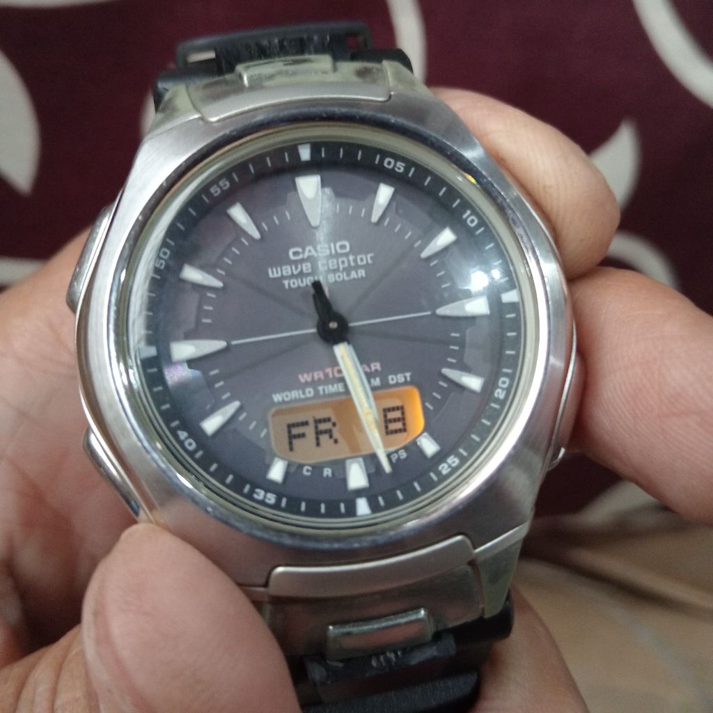 CASIO WVA - 430J Waveceptor Preloved