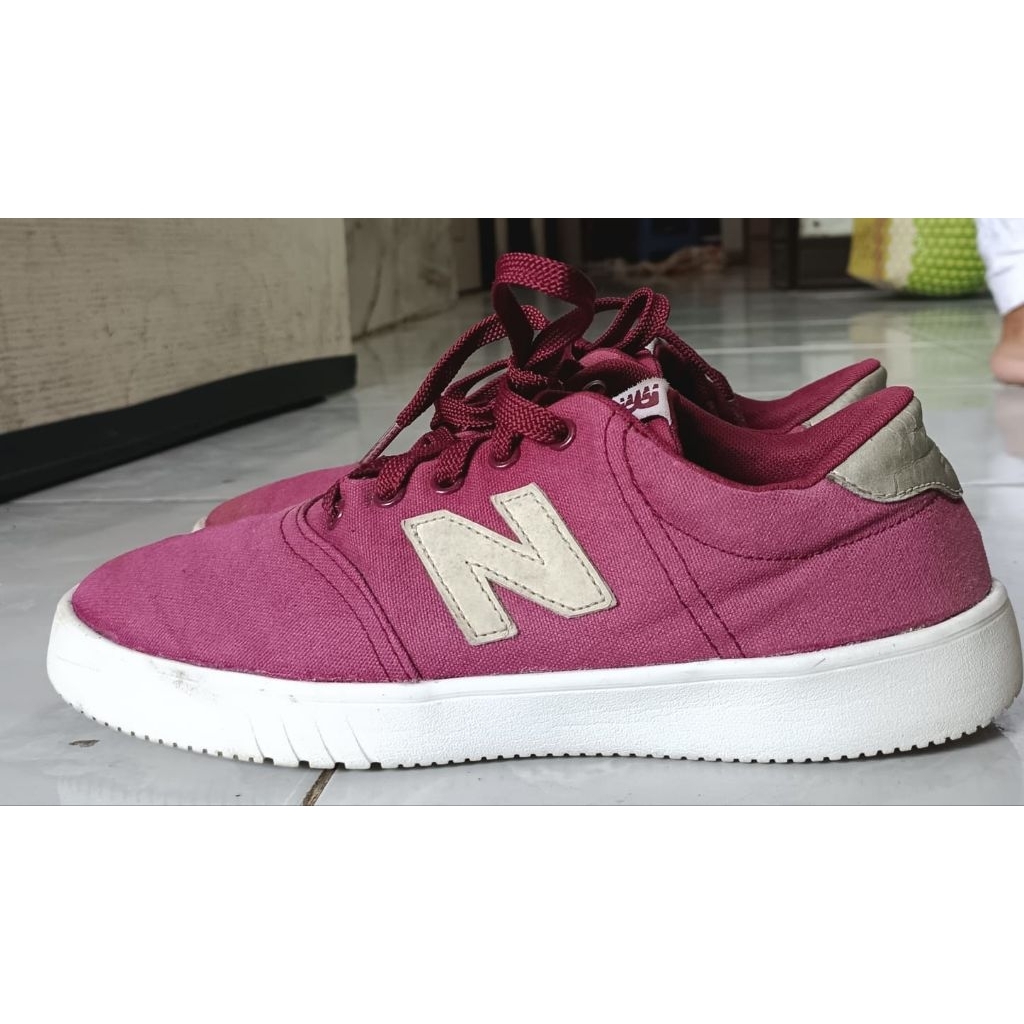 Sepatu New balance sz.40, ORI second
