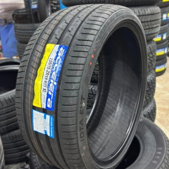 Jual Ban R19 235 35 R19 ACCELERA iota EVT 235 35 R19