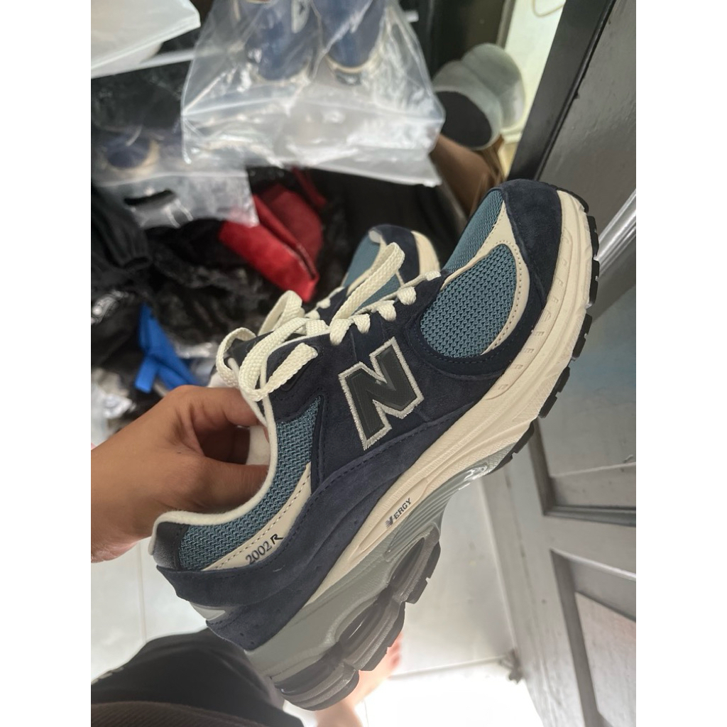 Nb shoes