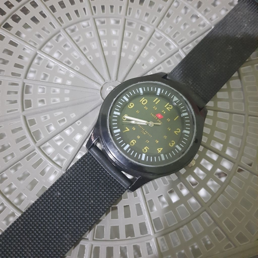 jam tangan pria swis army (normal)