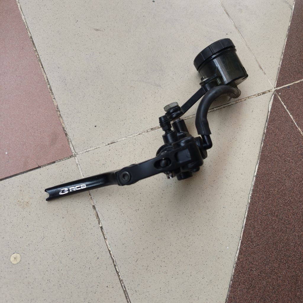 Master Rem RCB S1 Kanan S 1 Black Hitam Second Bekas Minus