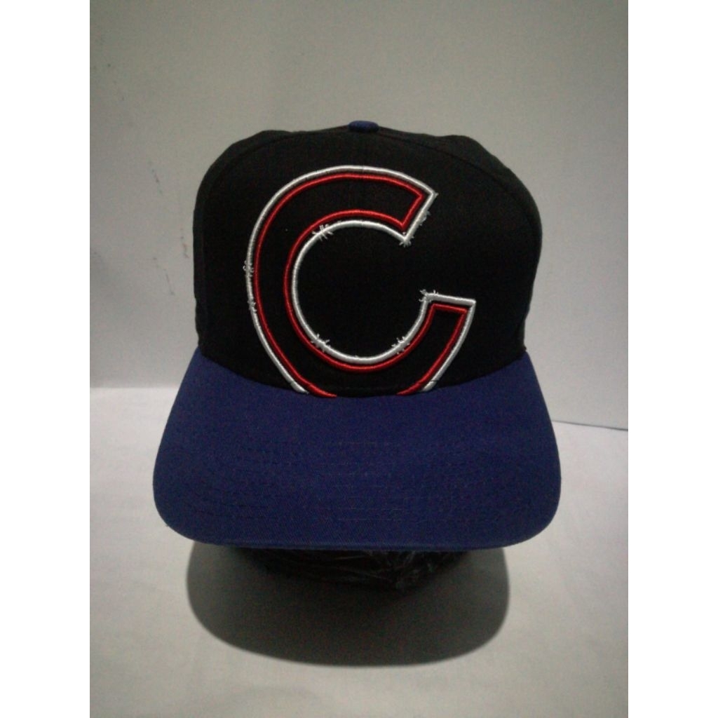 Topi new era big logo second