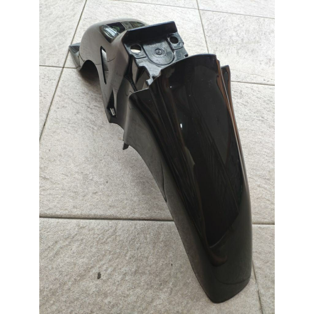 Spakbor slebor depan original Yamaha ALFA