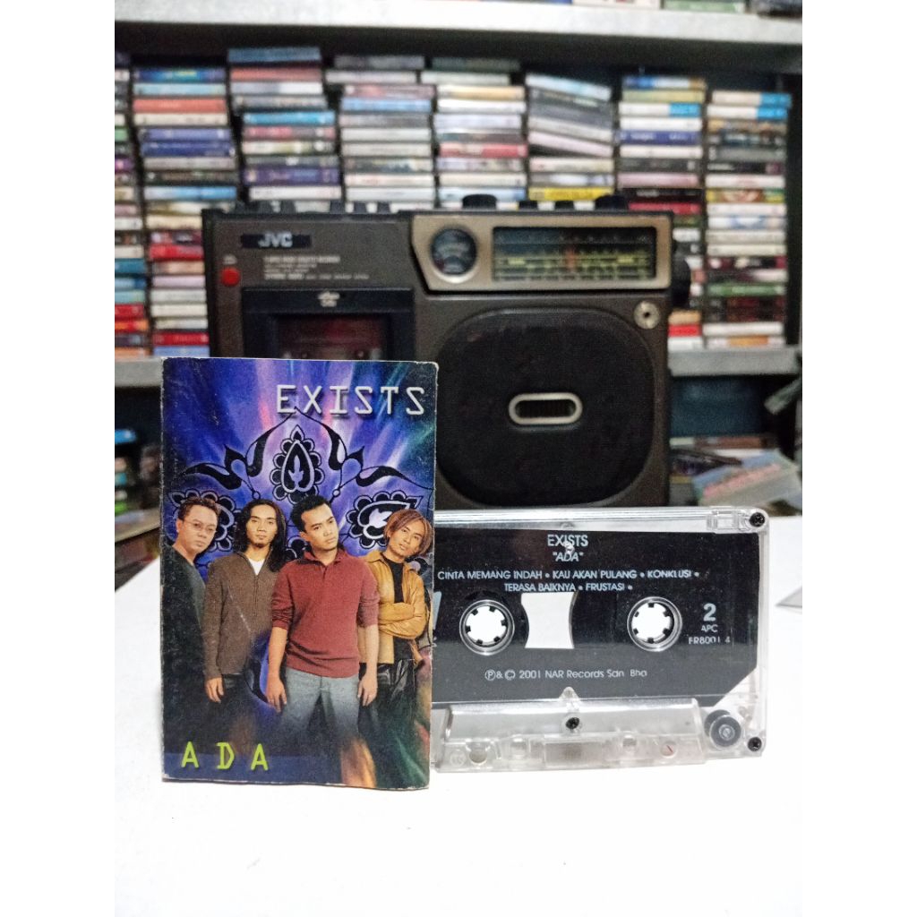 Kaset pita EXIST (ada)