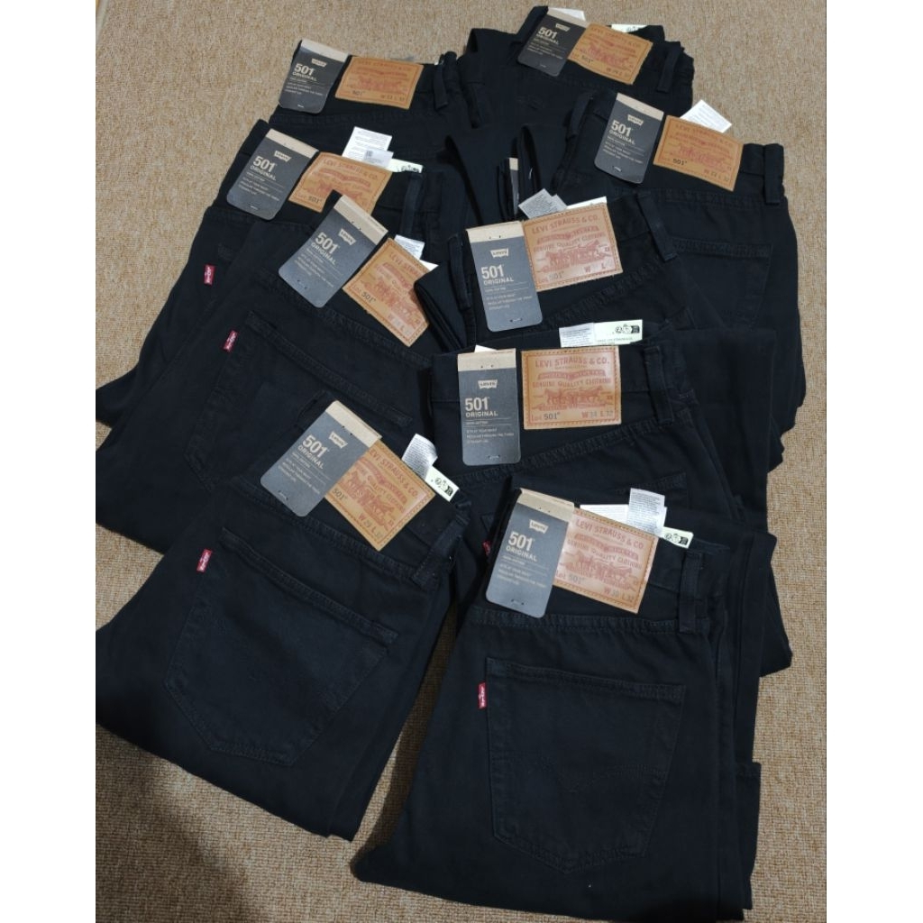 New Arrival Jeans Pria Lev"s 501 Black News Original Fit ( OO501-0165 )