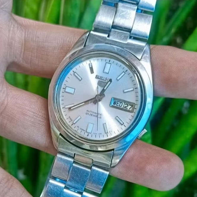 Jam Tangan Second Seiko 5 Automatic Silver Dial Cal 7s26