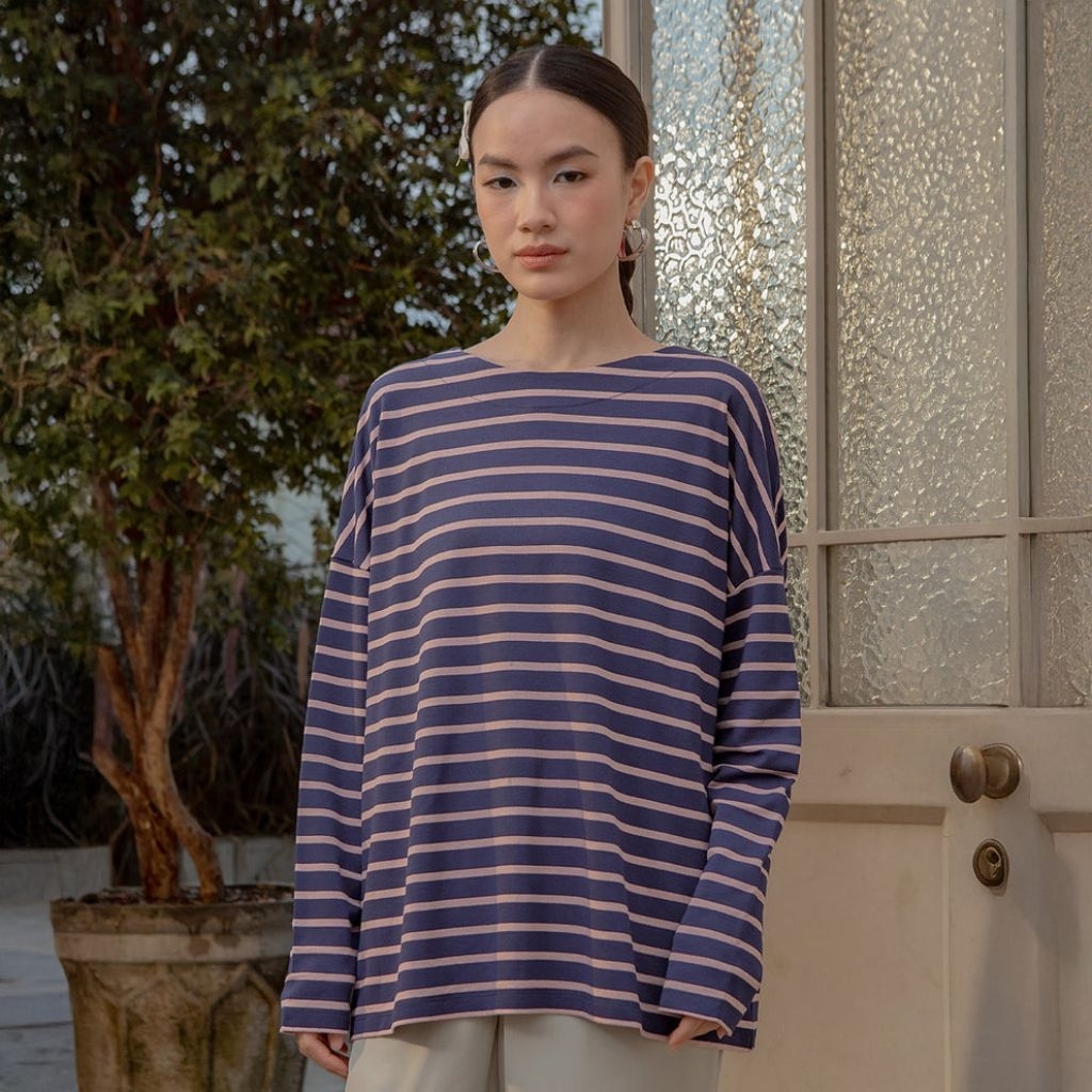 ULYANI STRIPE TOP by Hijabchic Official