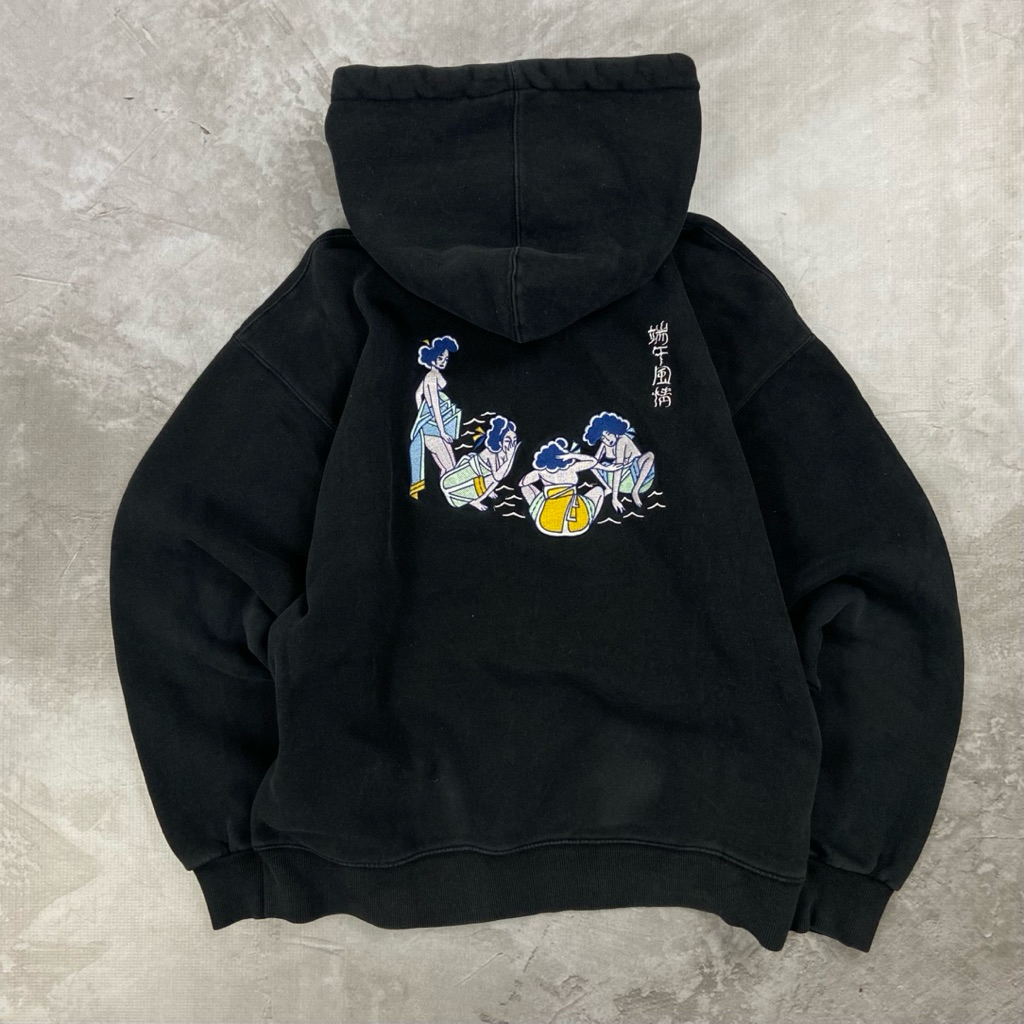 ROMANTIC CROWN Hoodie