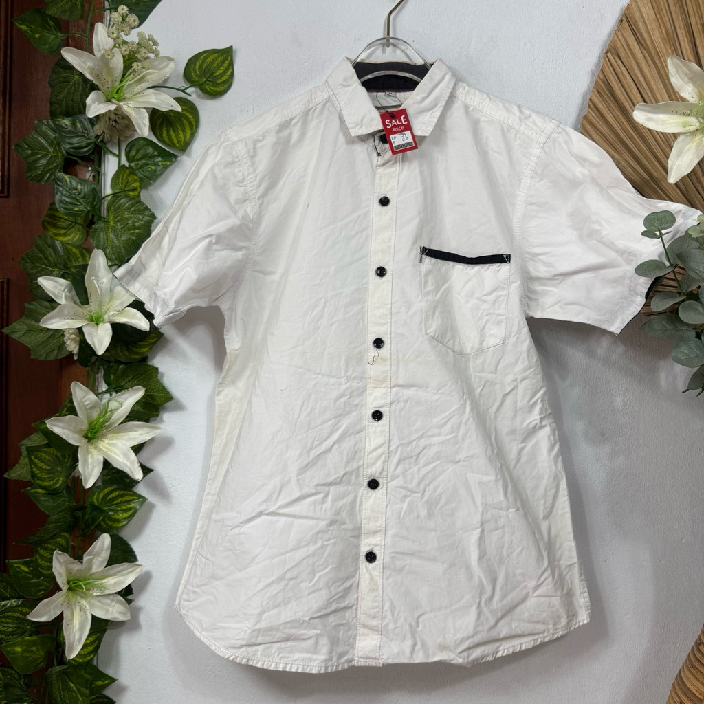 Kemeja Putih Pria Levis size S
