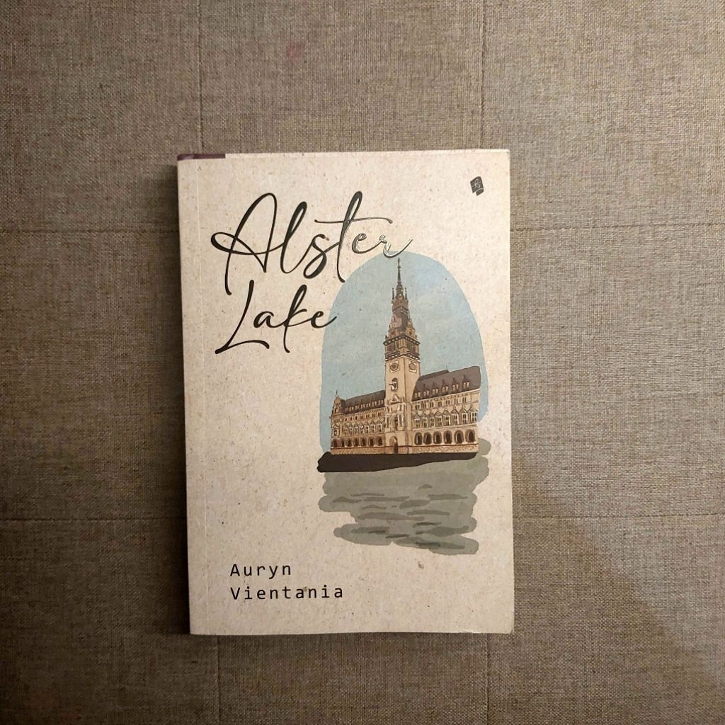 Alster Lake (preloved)