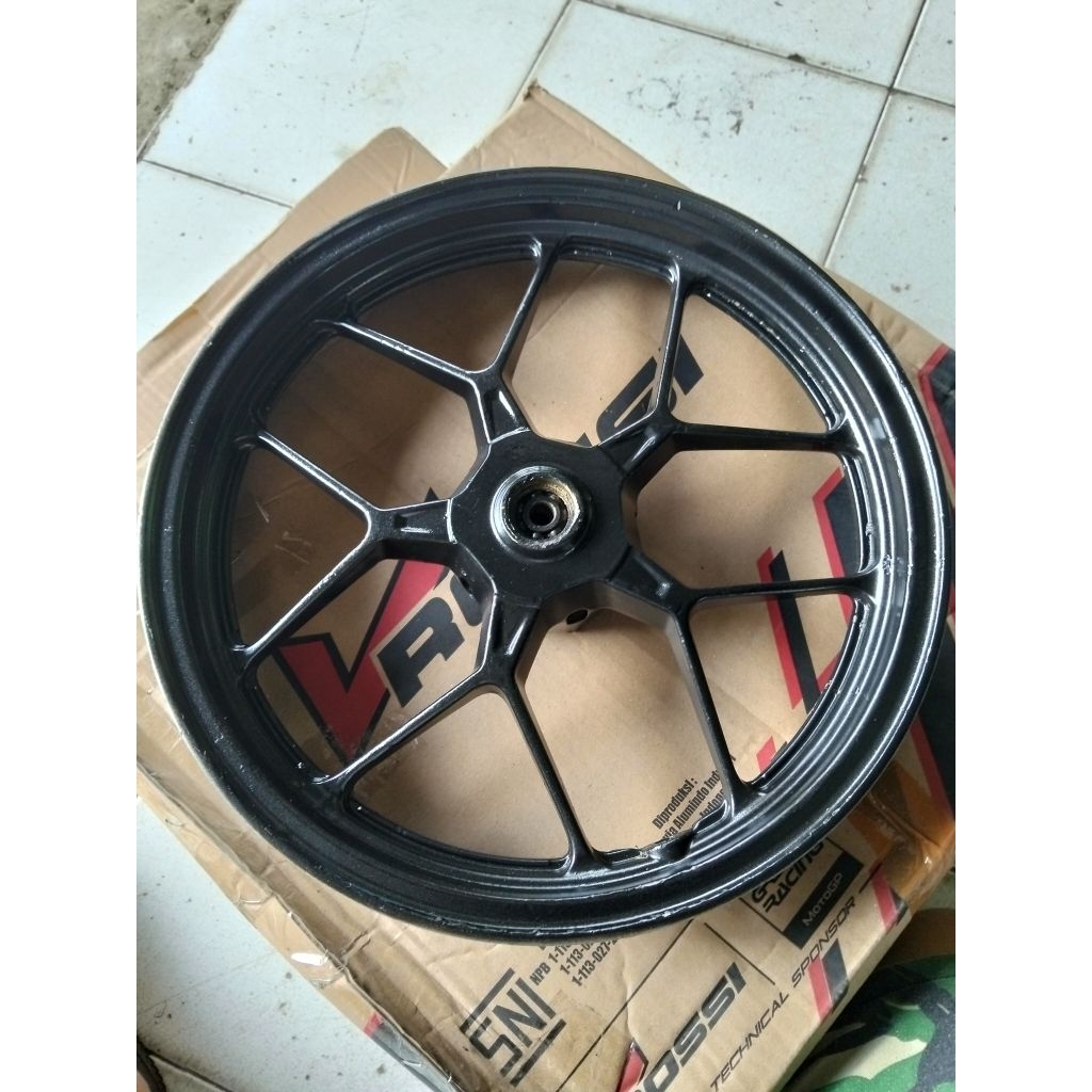 pelek recing Vario 125 original copotan motor