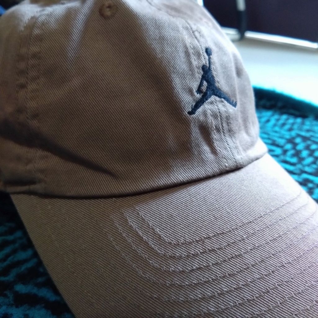 Topi Nike Jordan Club Cap Center Jumpman Coklat/Brown S/M