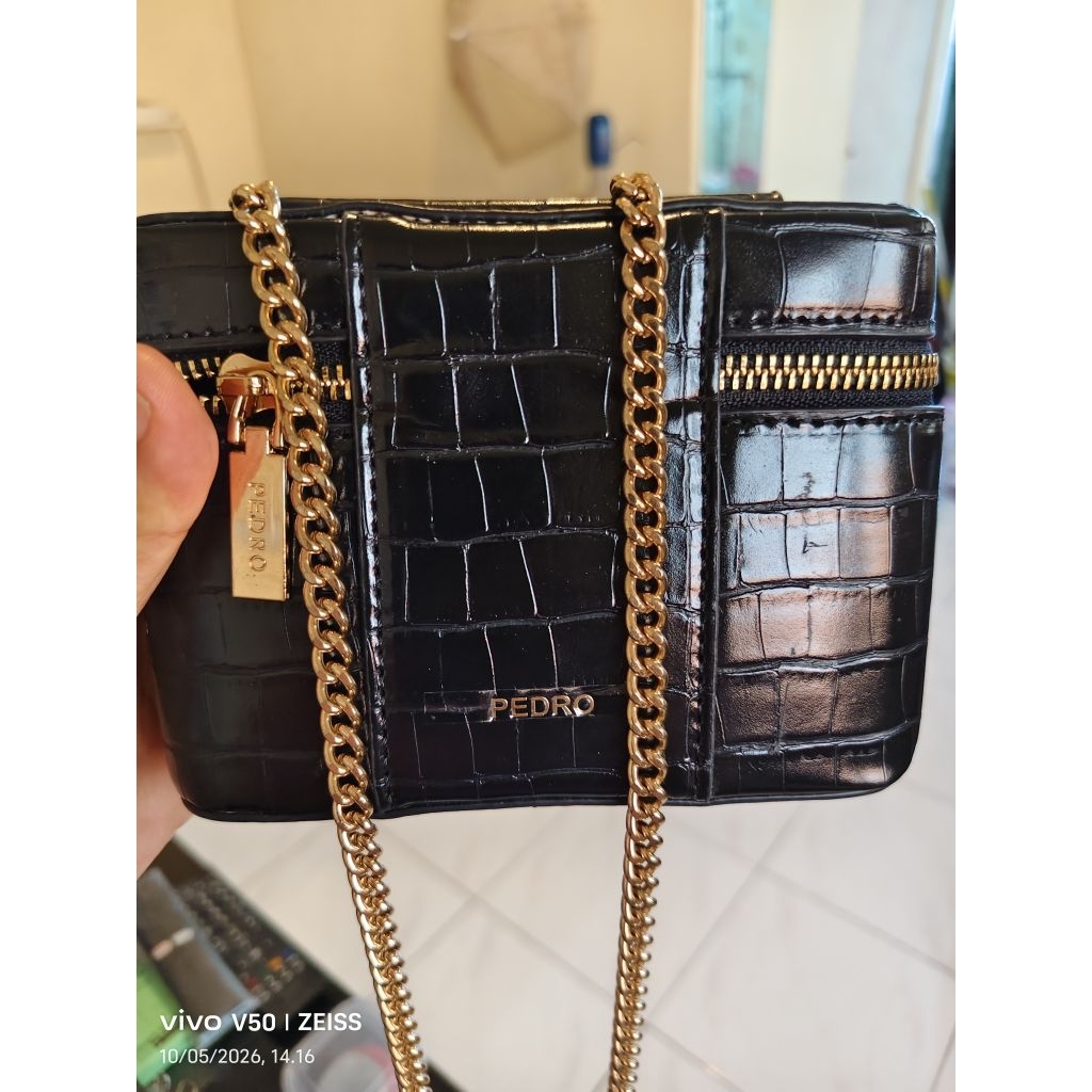 Preloved PEDRO texture leather vanity mini bag warna hitam TAS SAJA NO DUST BAG NO BOX
