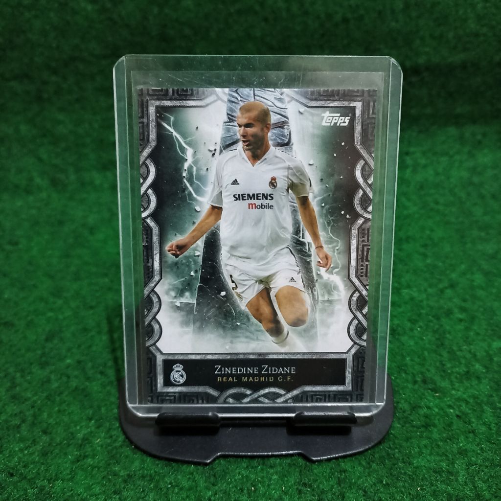 KARTU BOLA ZINEDINE ZIDANE REAL MADRID TOPPS FAN SET 24/25