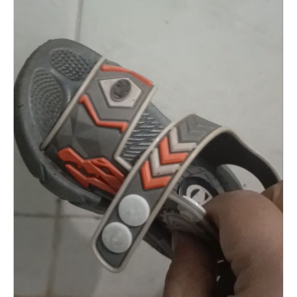 Preloved New Era Sepatu Sandal 18-21 month size 21cm - Sandal Sepatu Plastik - Sandal Plastik Anak 1