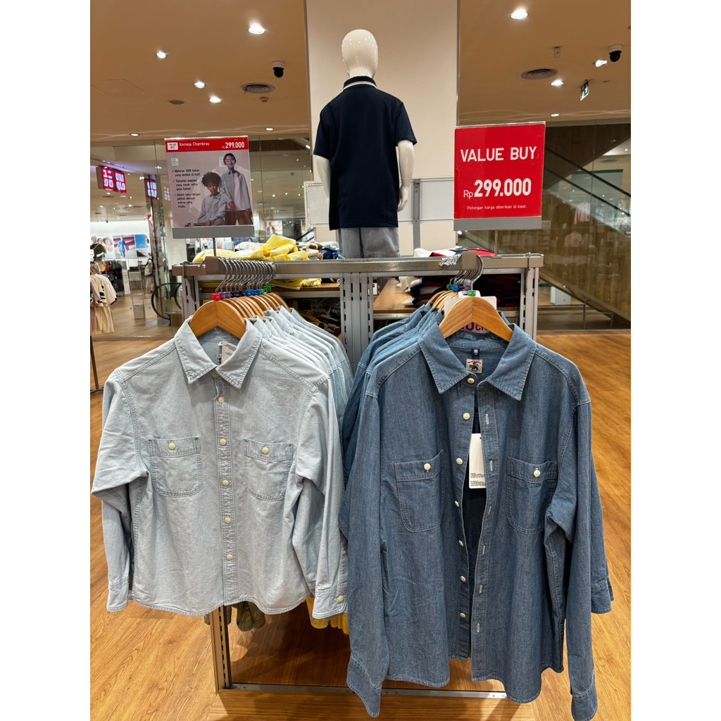 SALE Kemeja chambray jeans UNIQLO KIDS