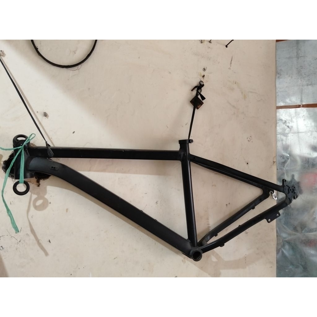 frame / batang sepeda Aloy  ukuran 27,5 bekas