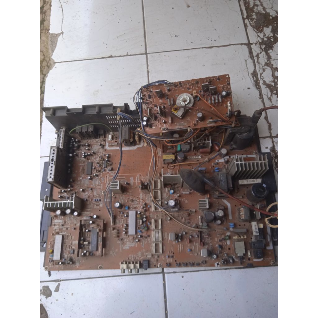 Mesin tv tabung 29inc layar datar(flat) TOSHIBA
