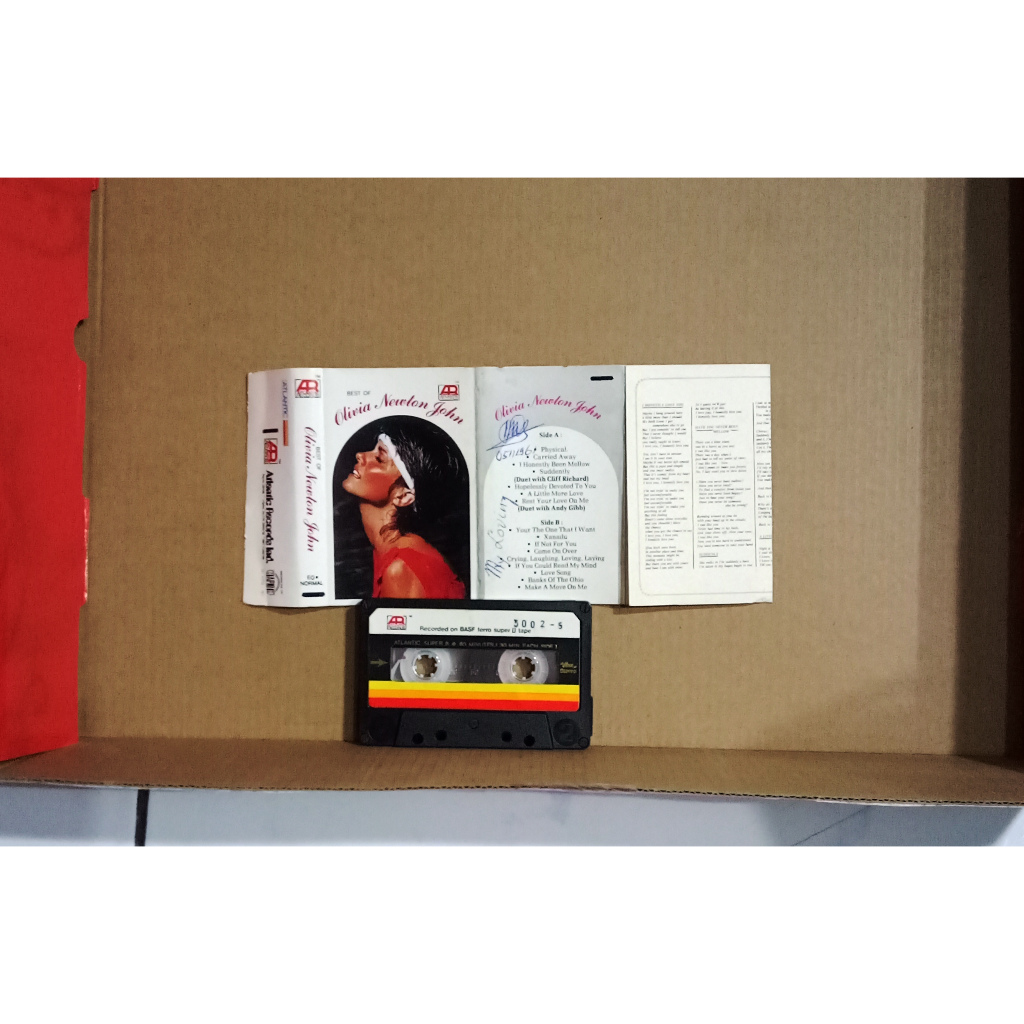 OLIVIA NEWTON JOHN - BEST OF - Kaset