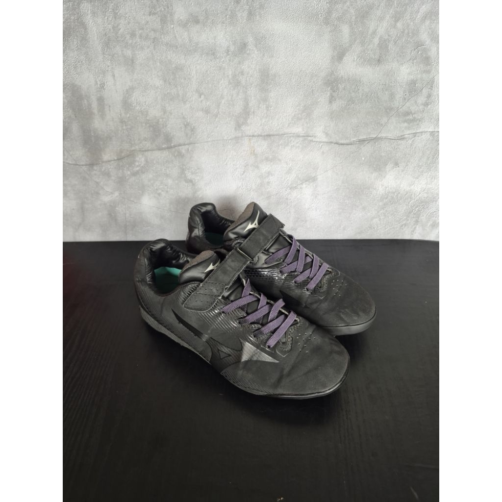 Sepatu baseball Mizuno 36.5
