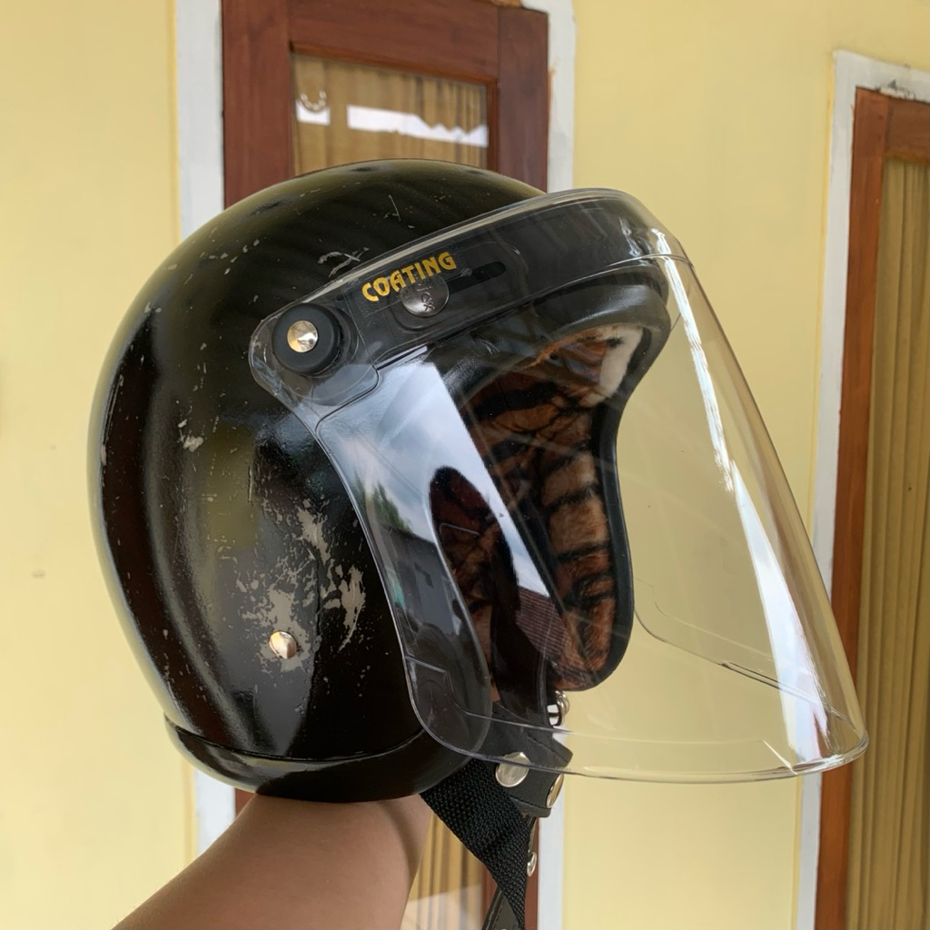 Helm Slimhead Lazz Retro Hitam Abstrak