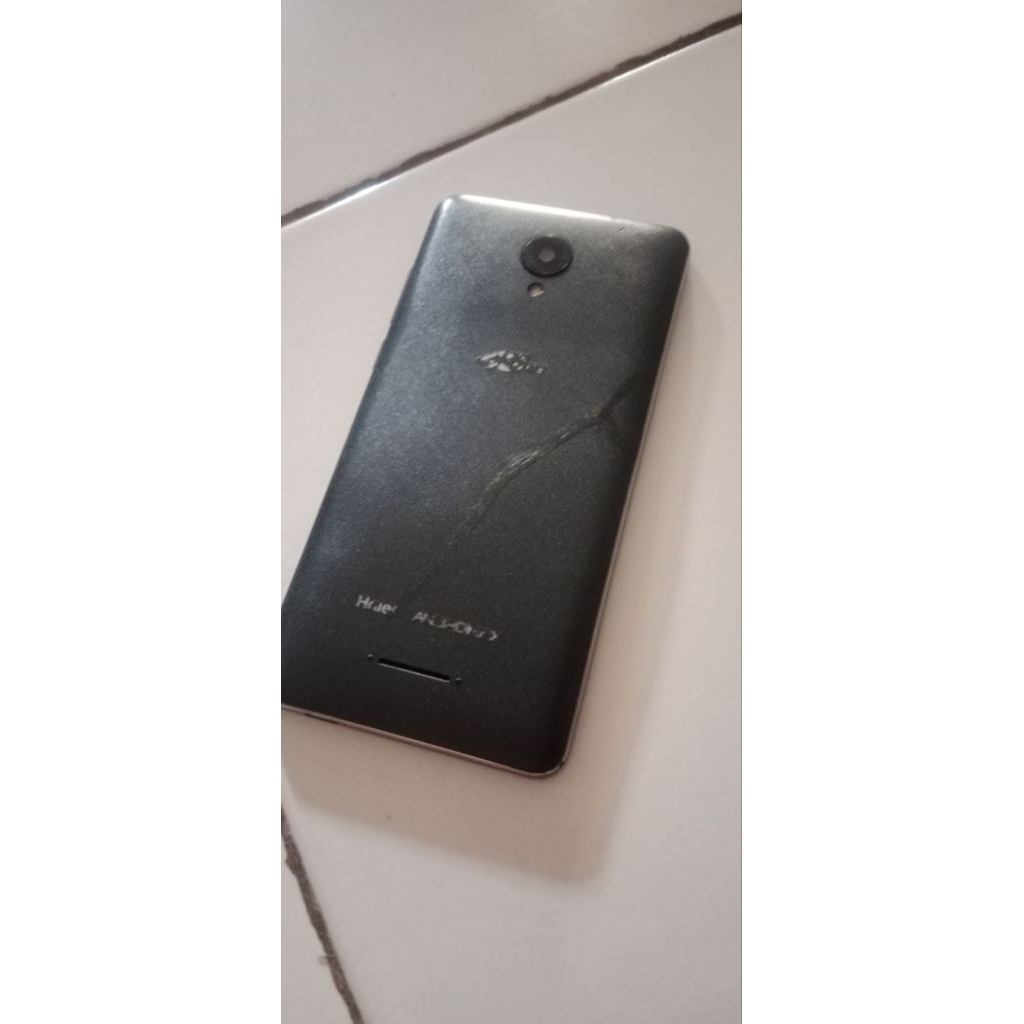 Hp smartfren Andromax L 4G LTE