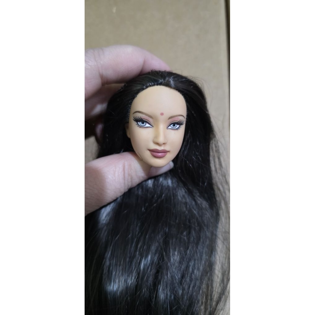 Kepala Barbie dotw Diwali