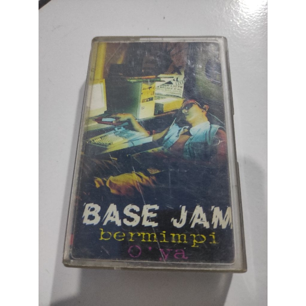 kaset pita BASE JAM "bermimpi"