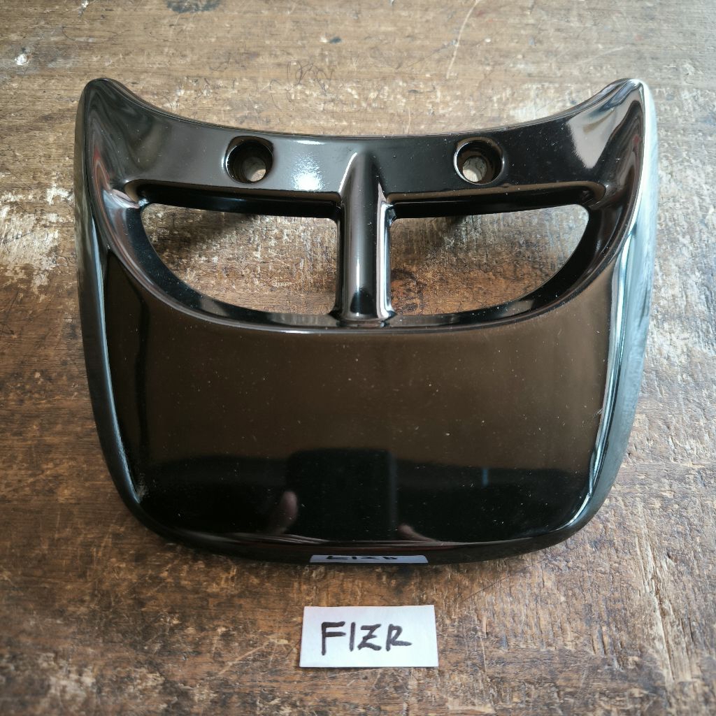 Begel Lampu Yamaha FIZR Hitam Original Yamaha